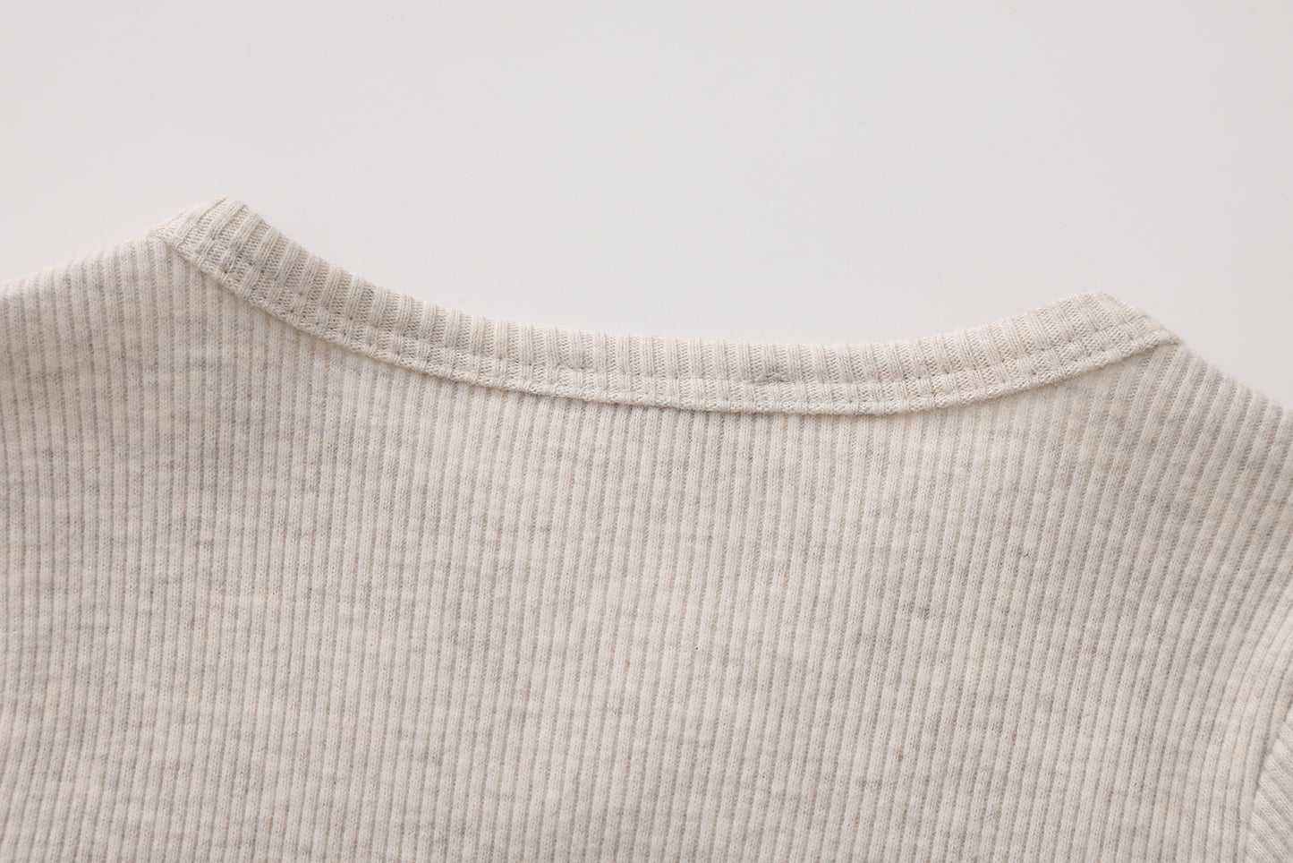 RIBBED LONG SLEEVE SHIRT